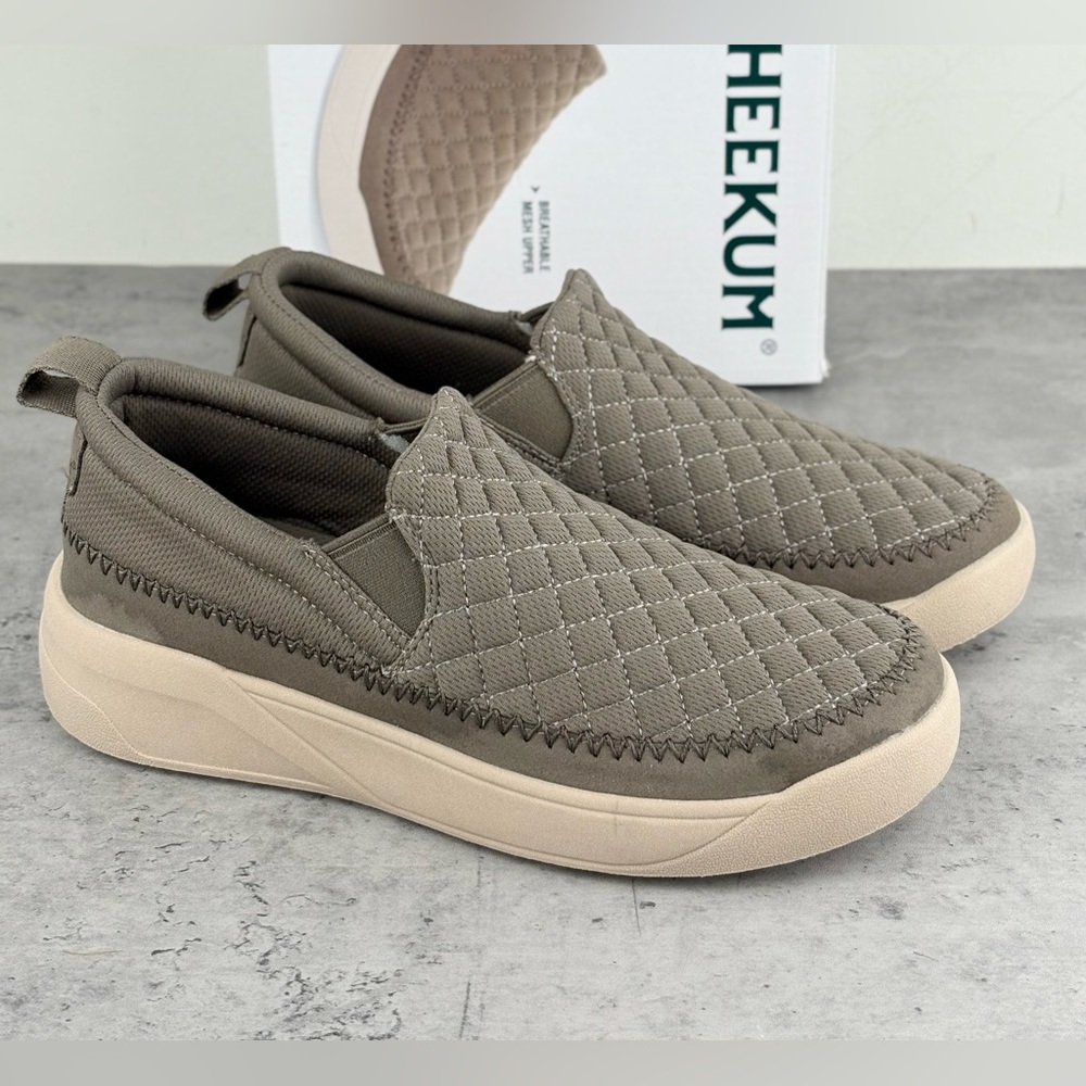 Staheekum Quilted Slip On Women’s Shoes Taupe Size 7 Light Wear With Box